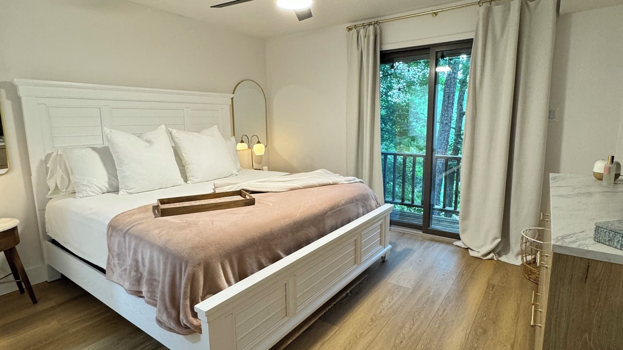 Photo of Bedroom in Mount Ida