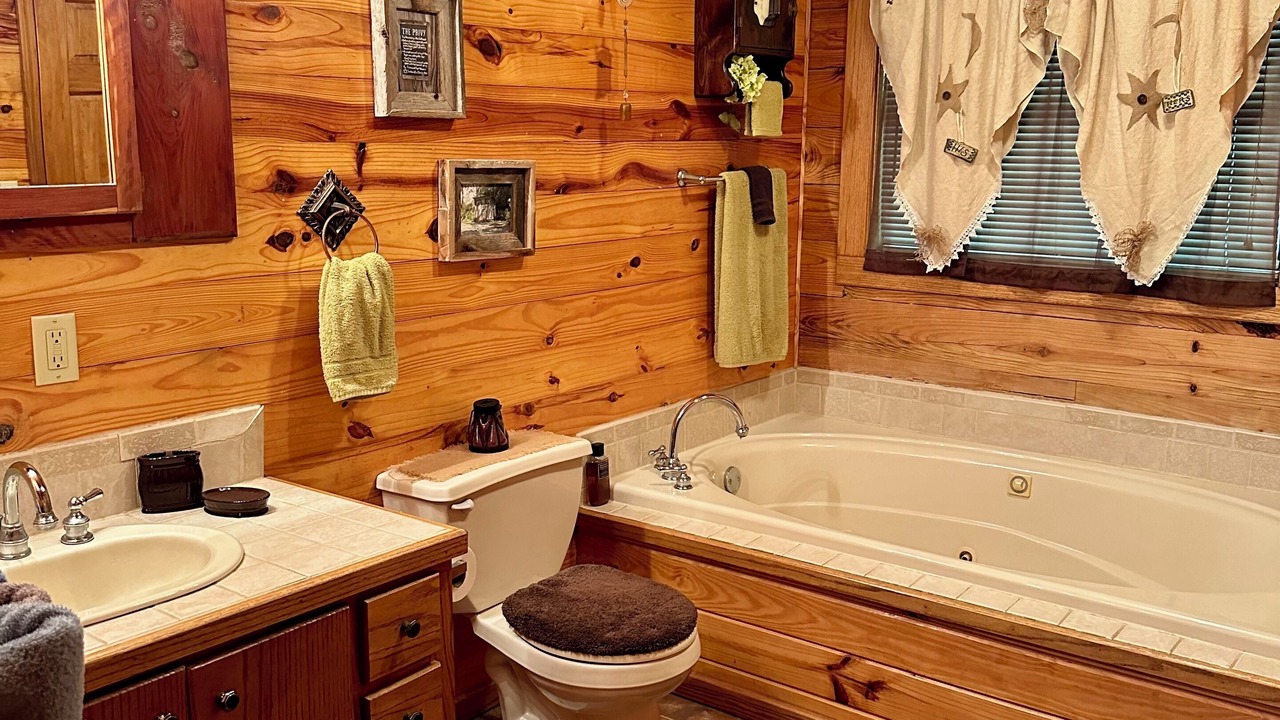 Photo of Bathroom in Tylertown