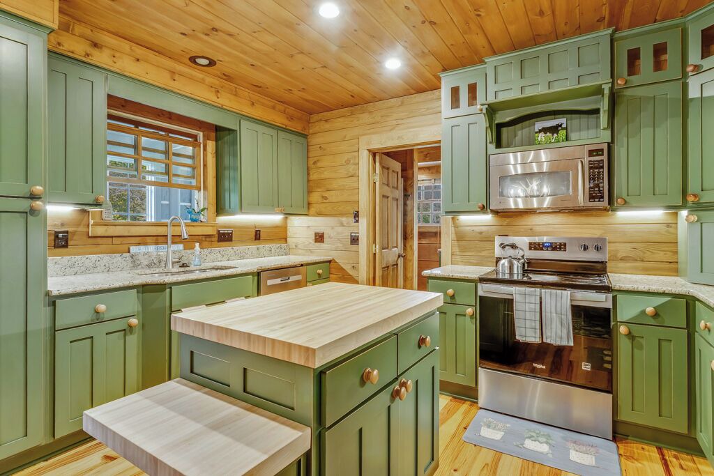 Photo of Kitchen in Rutherfordton