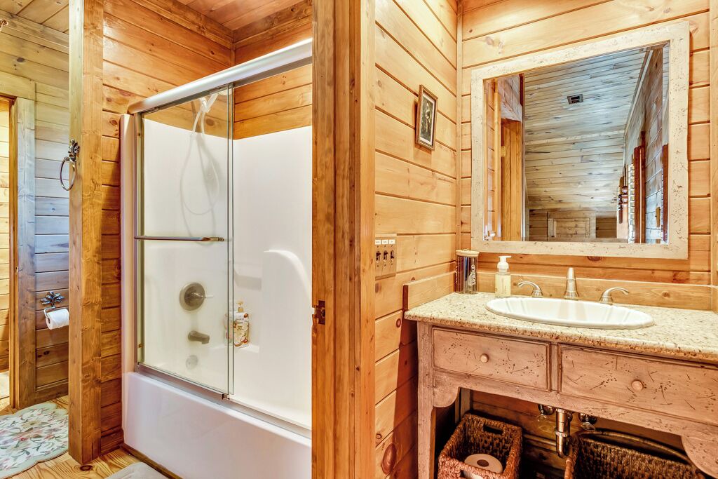 Photo of Bathroom in Rutherfordton