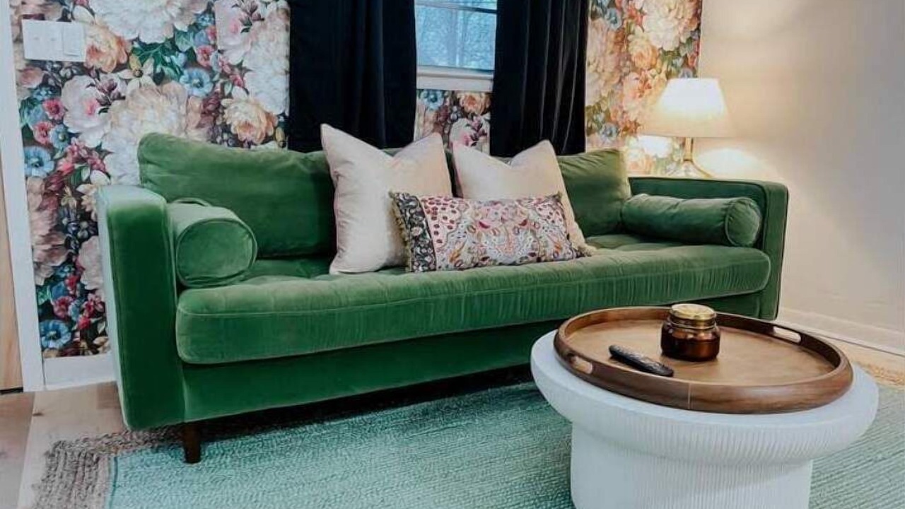 Photo of Livingroom in Lockeland Springs