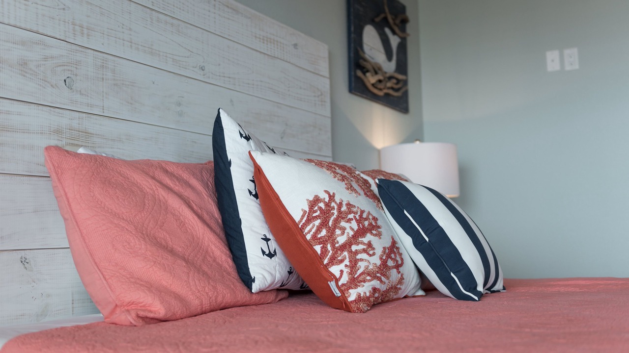 Photo of Bedroom in Crystal Beach