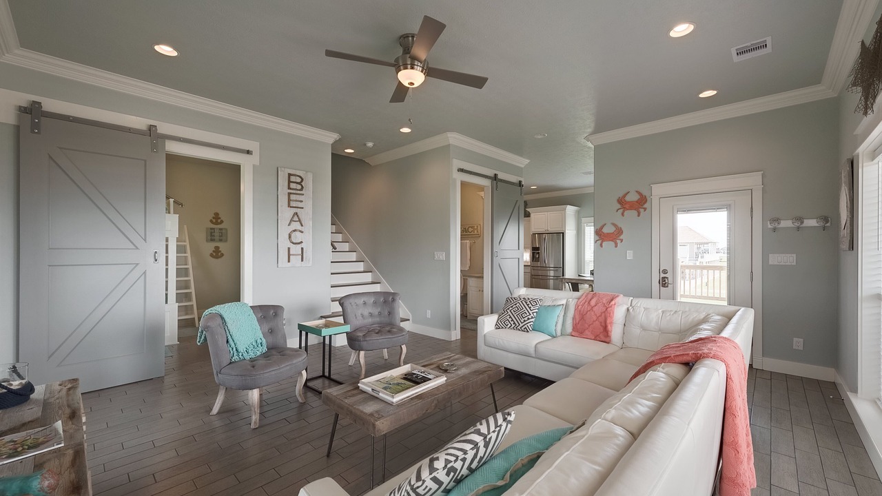 Photo of Livingroom in Crystal Beach