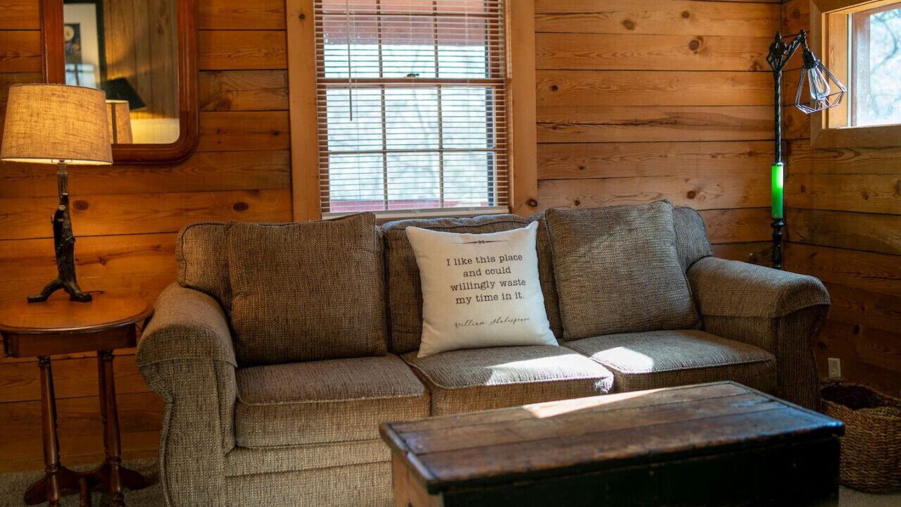 Photo of Livingroom in Eureka Springs