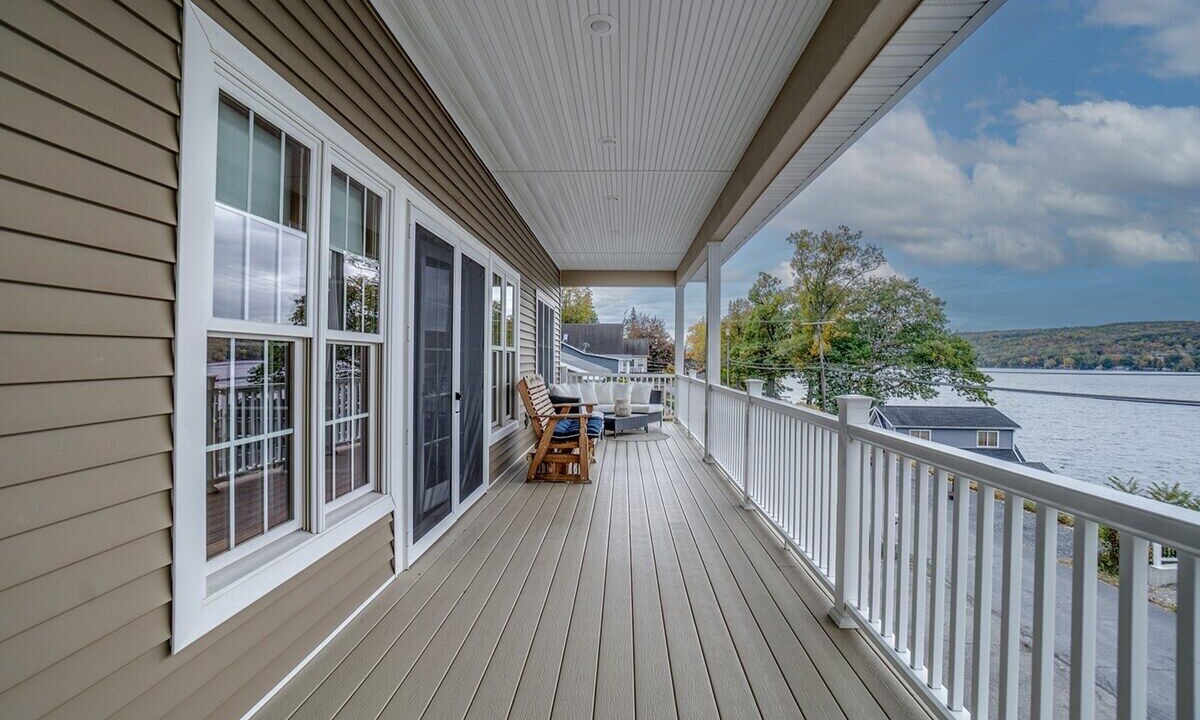 Photo of Patio Balcony in Town of Milo