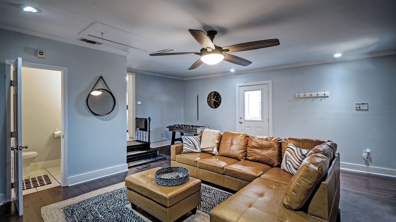 Photo of Livingroom in Fondren