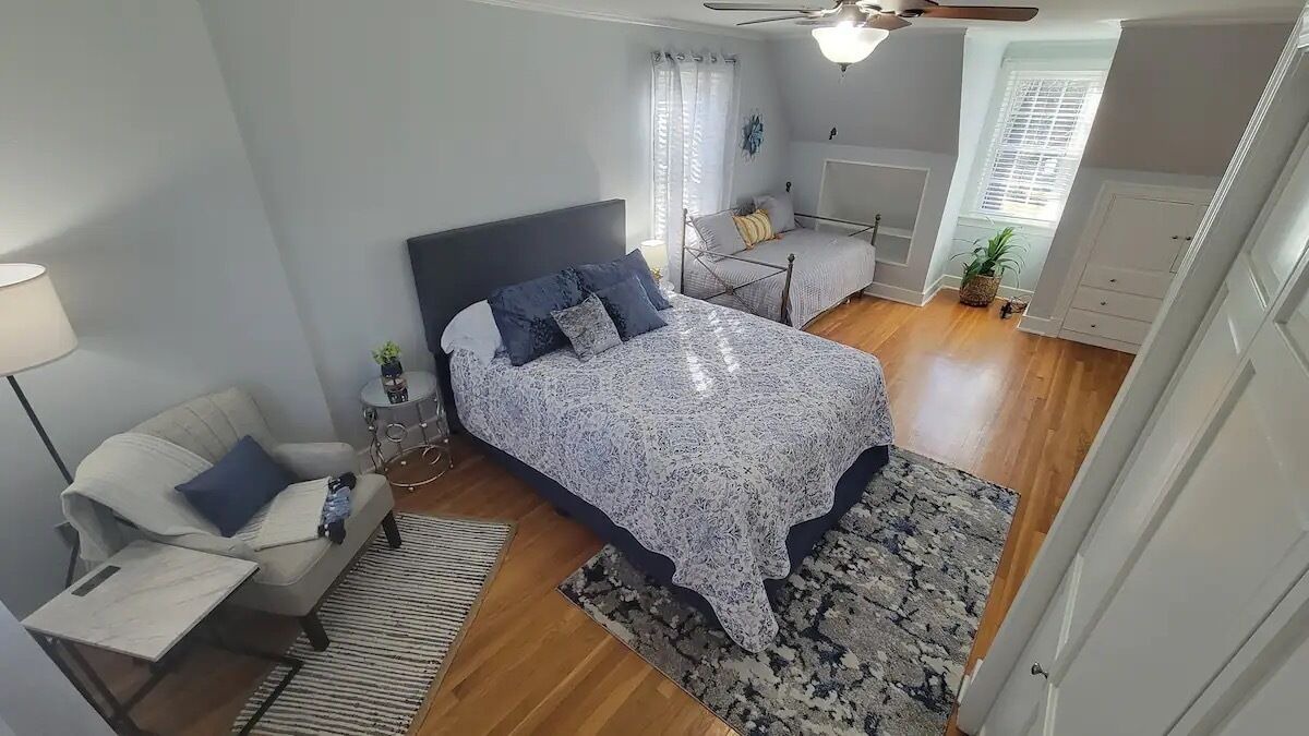 Photo of Bedroom in Fondren