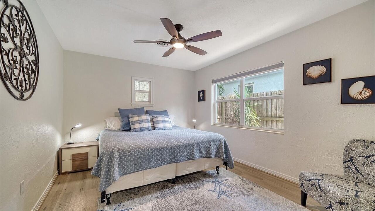 Photo of Bedroom in Laurel Park