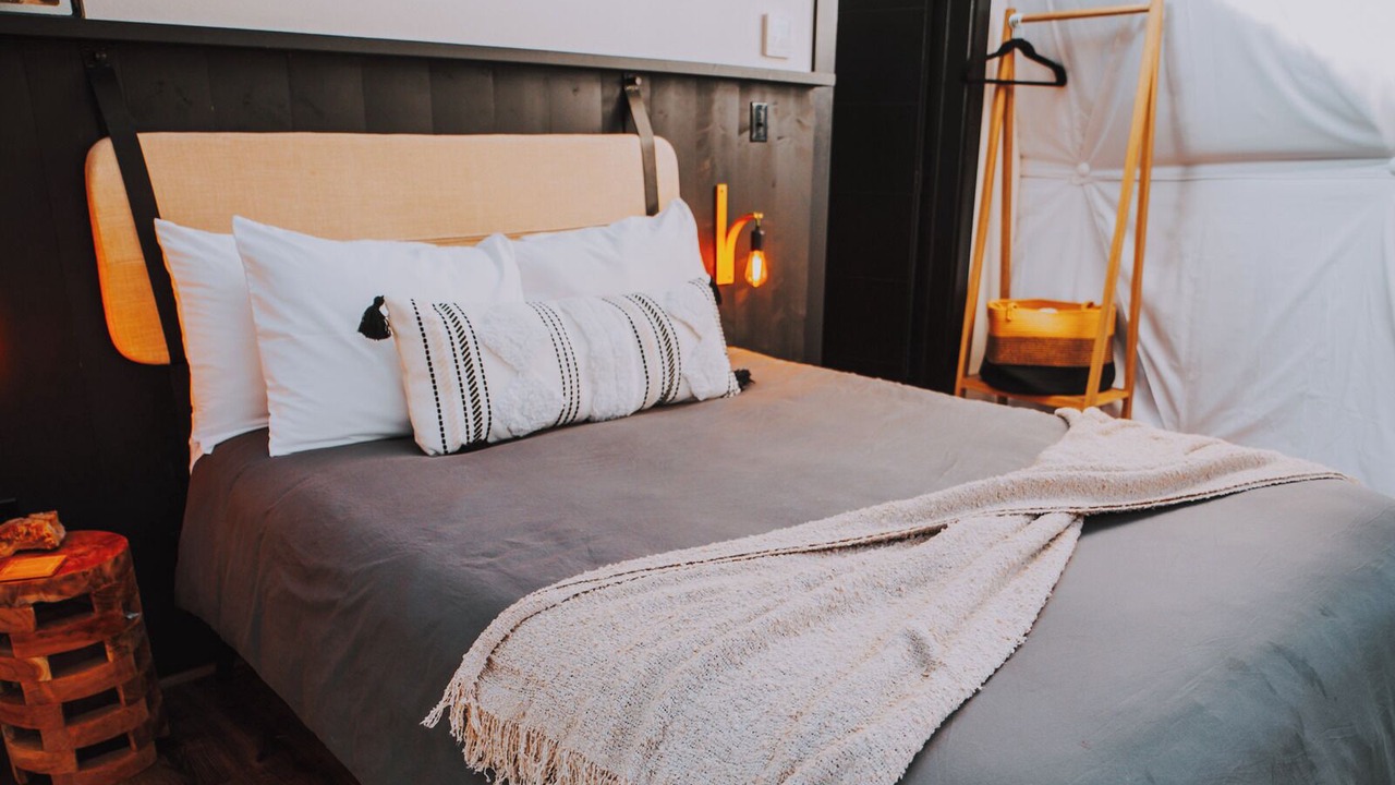 Photo of Bedroom in Mid America