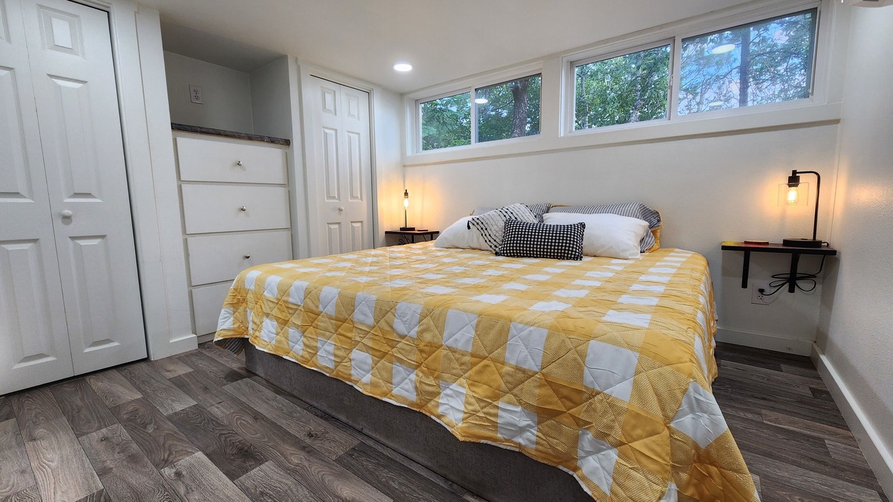 Photo of Bedroom in Clayton