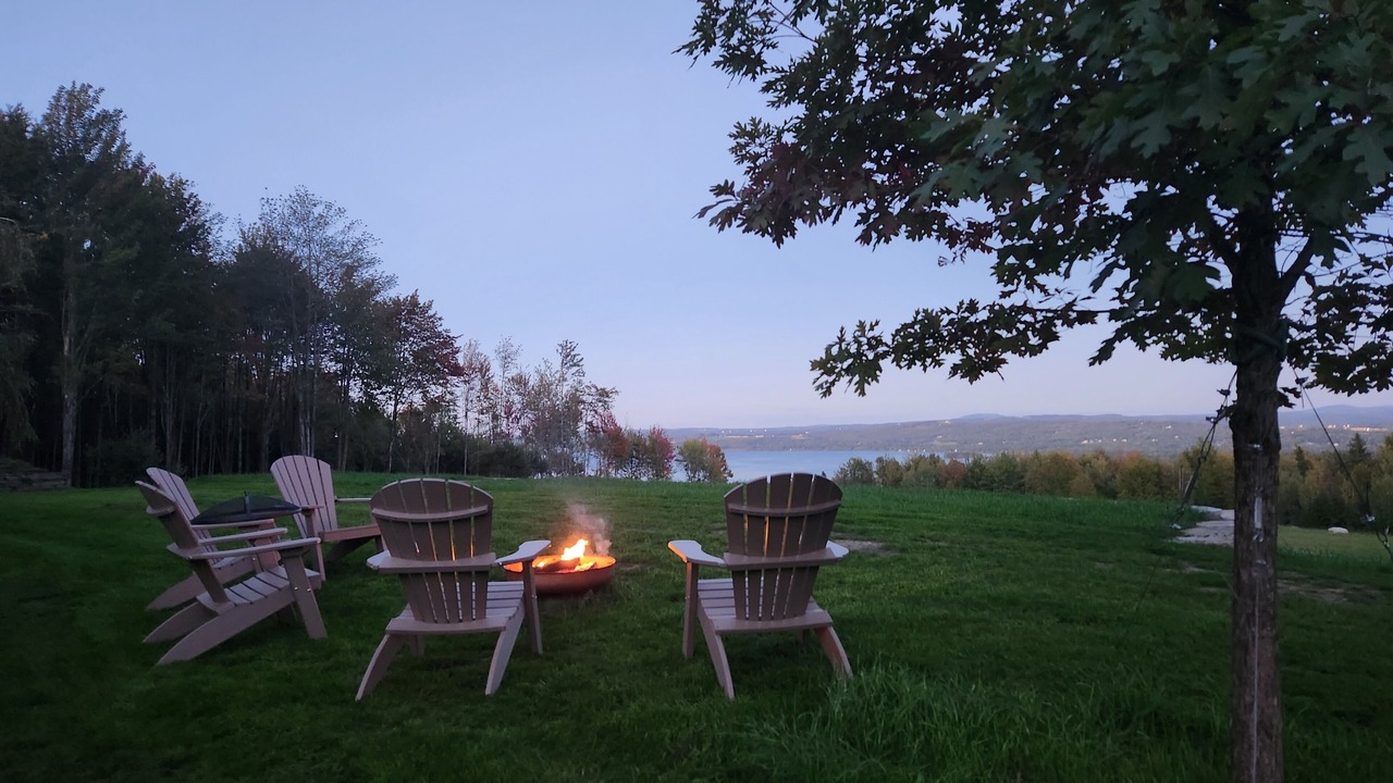 Photo of Outdoor in Newport Center