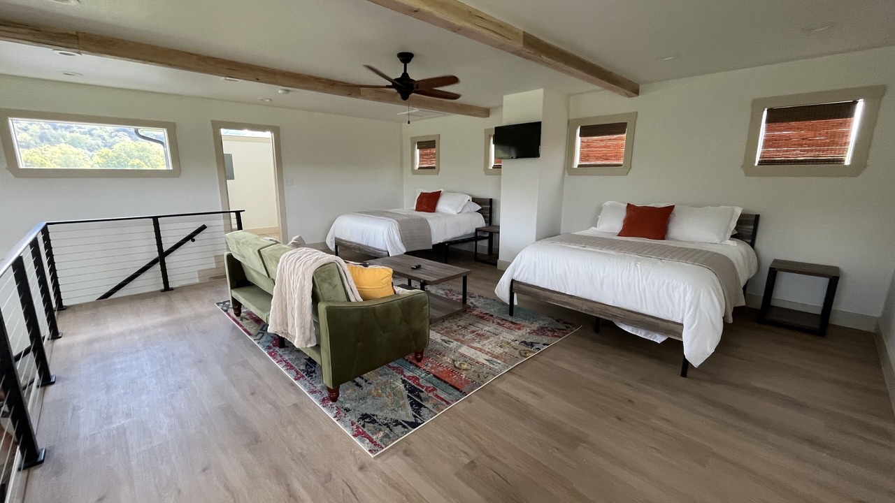 Photo of Bedroom in Eureka Springs