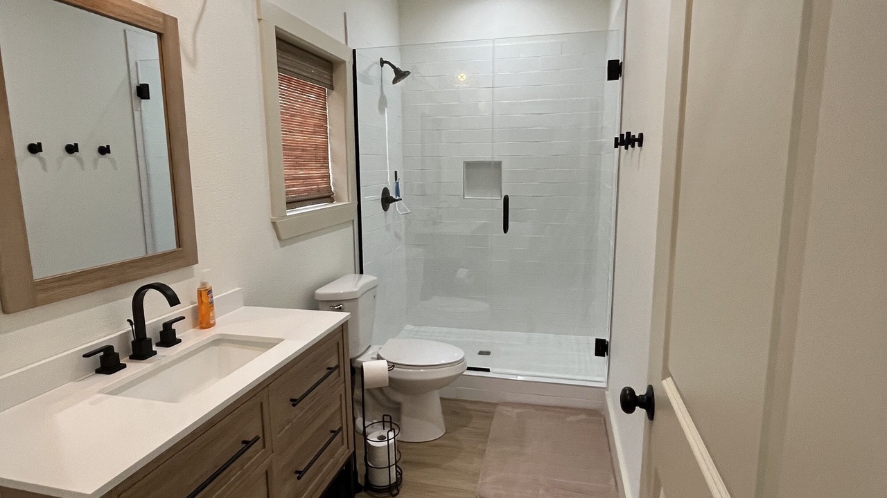 Photo of Bathroom in Eureka Springs