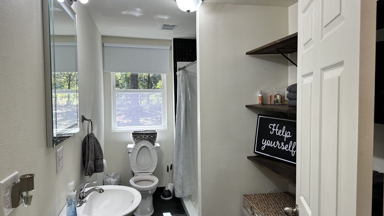 Photo of Bathroom in Bigelow