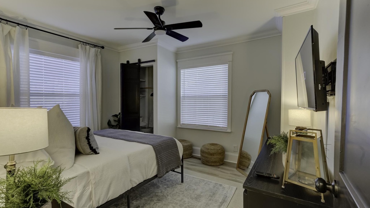 Photo of Bedroom in New Pathways