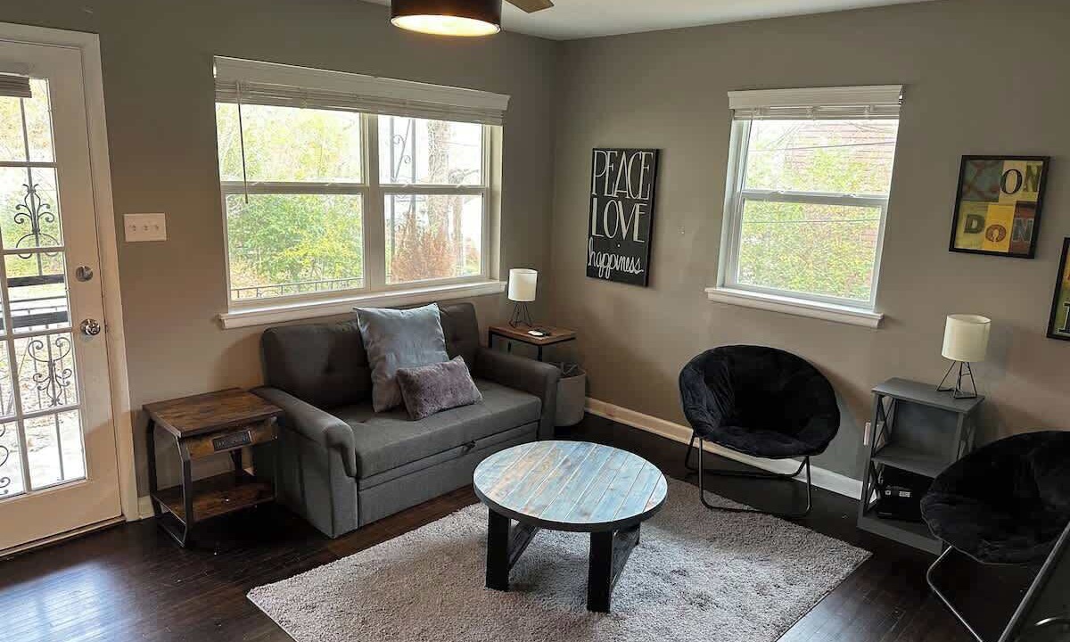 Photo of Bedroom in Hillcrest