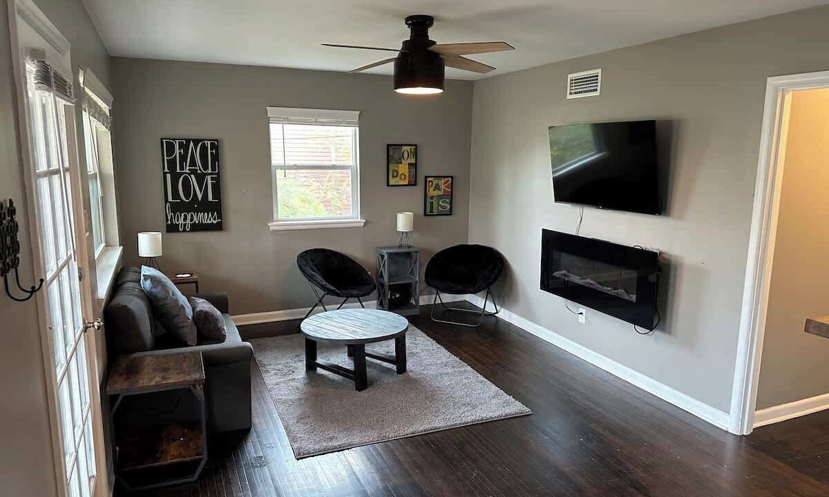 Photo of Bedroom in Hillcrest