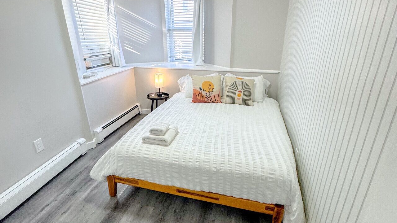 Photo of Bedroom in North Ironbound