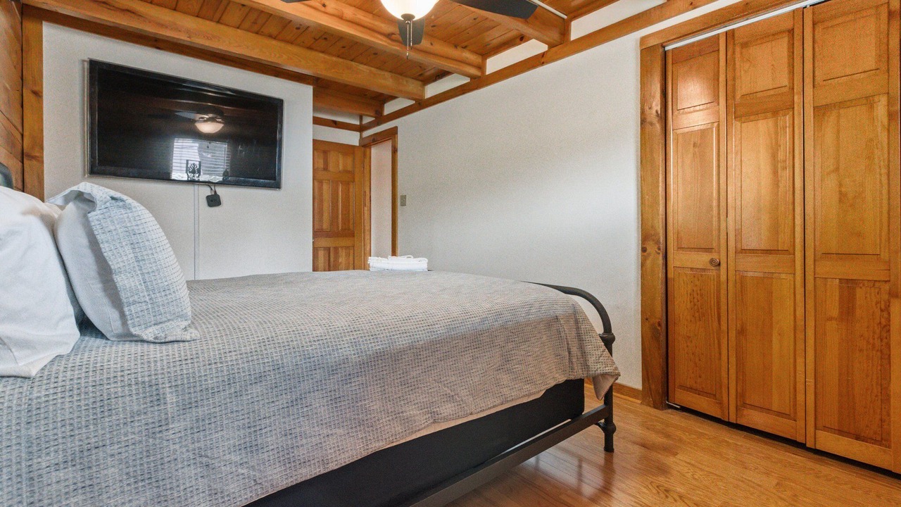 Photo of Bedroom in Jones Mills