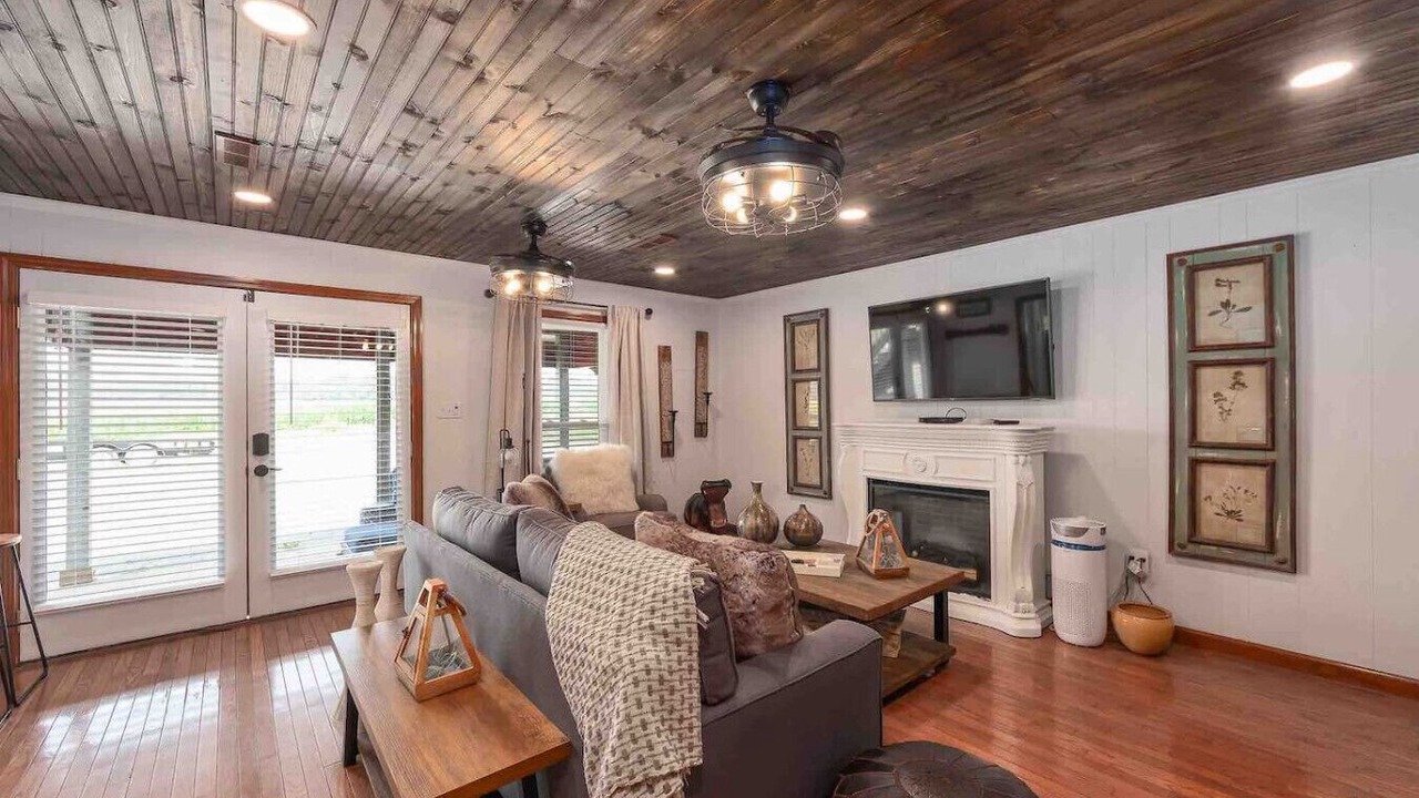 Photo of Livingroom in Mercer