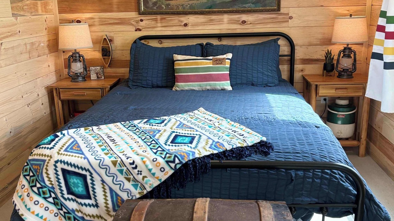 Photo of Bedroom in Tahlequah