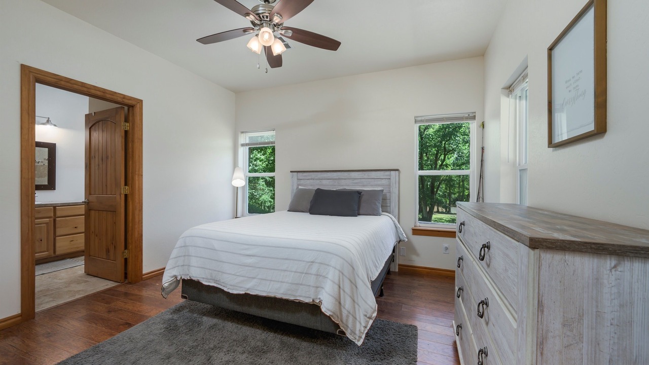 Photo of Bedroom in Pickens