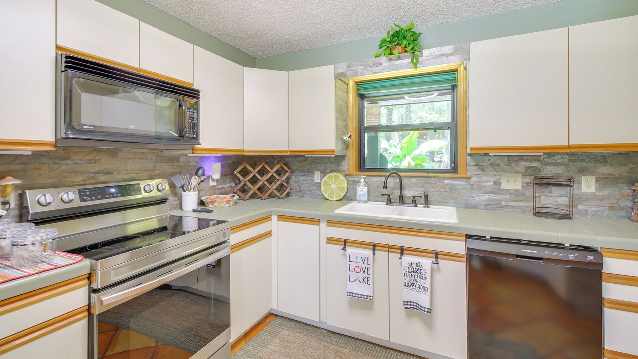 Photo of Kitchen in Mid America