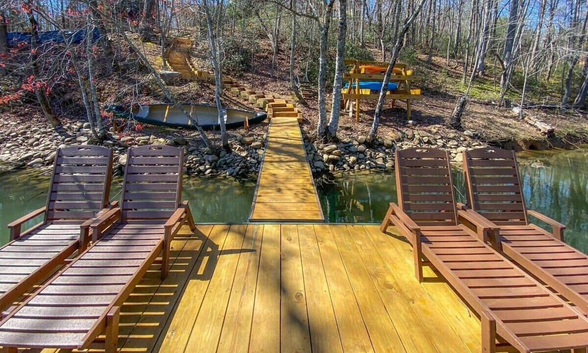 Photo of Others in Mill Spring