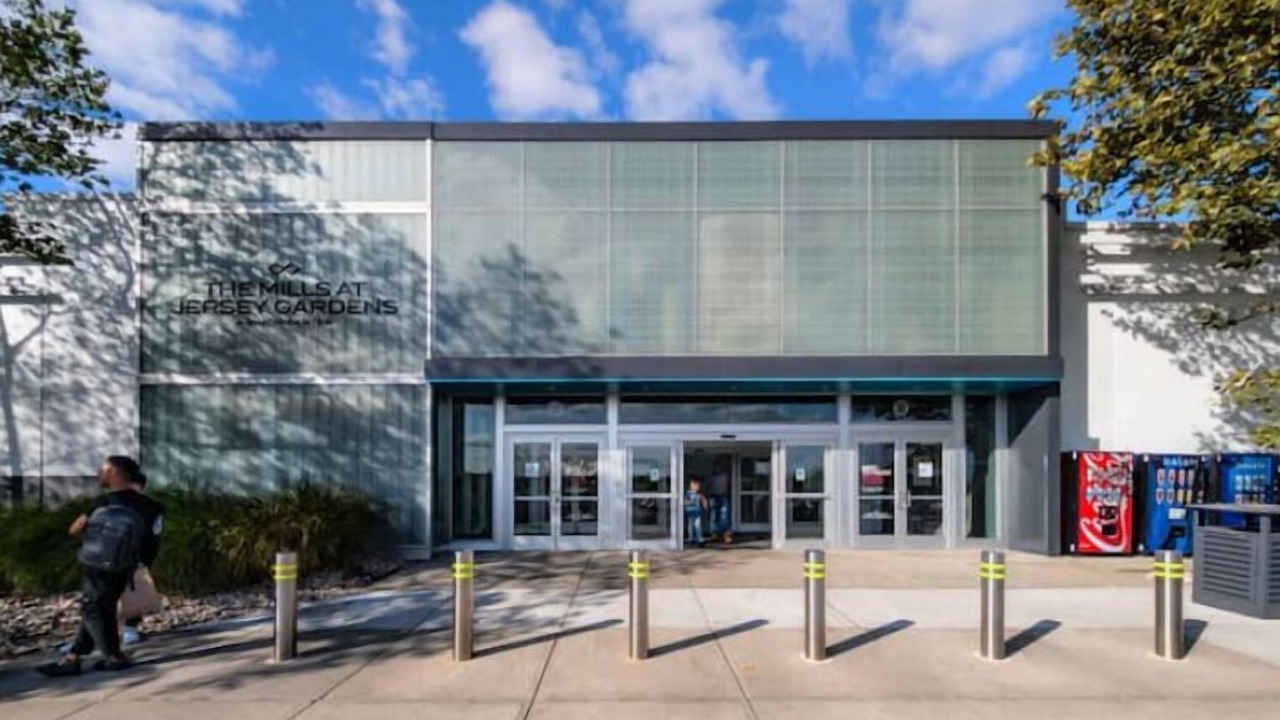 Photo of Outdoor in Newark