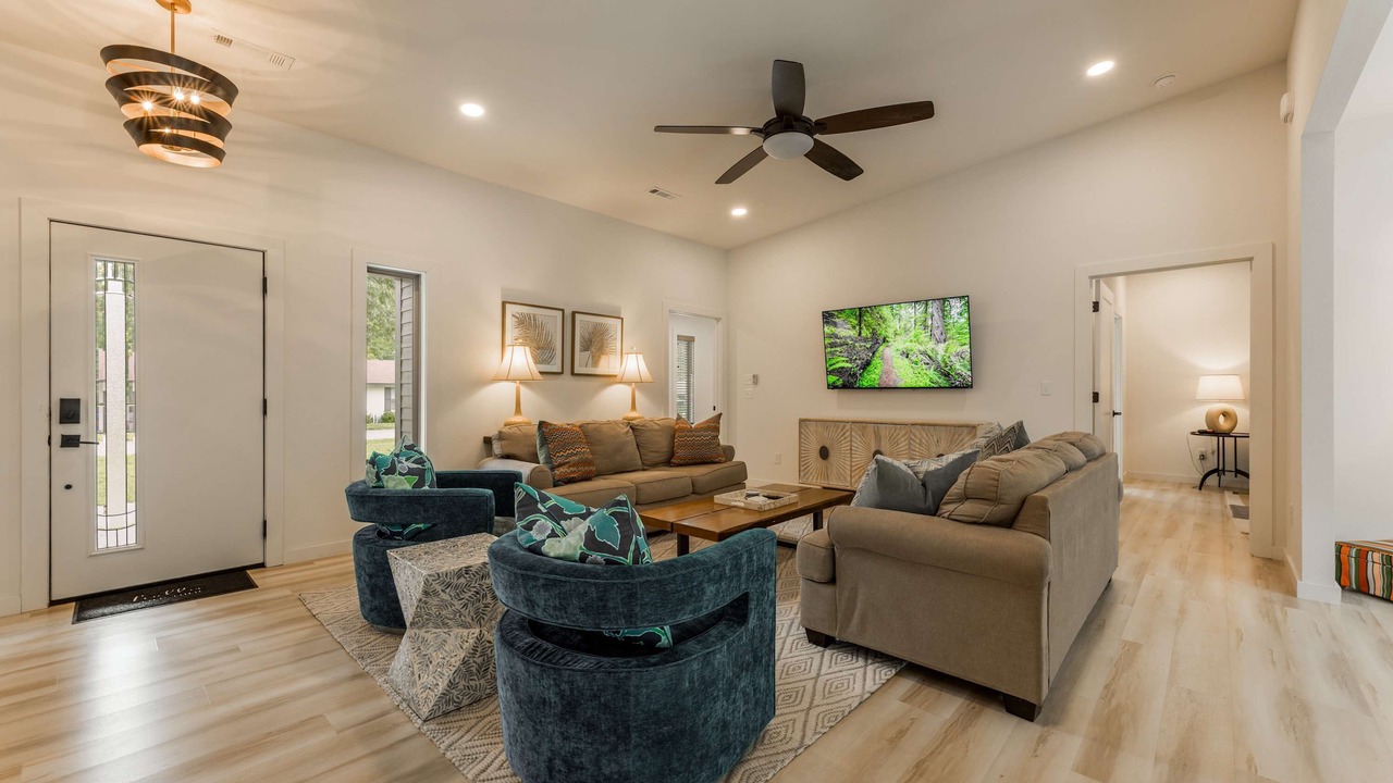 Photo of Livingroom in Prairie Creek