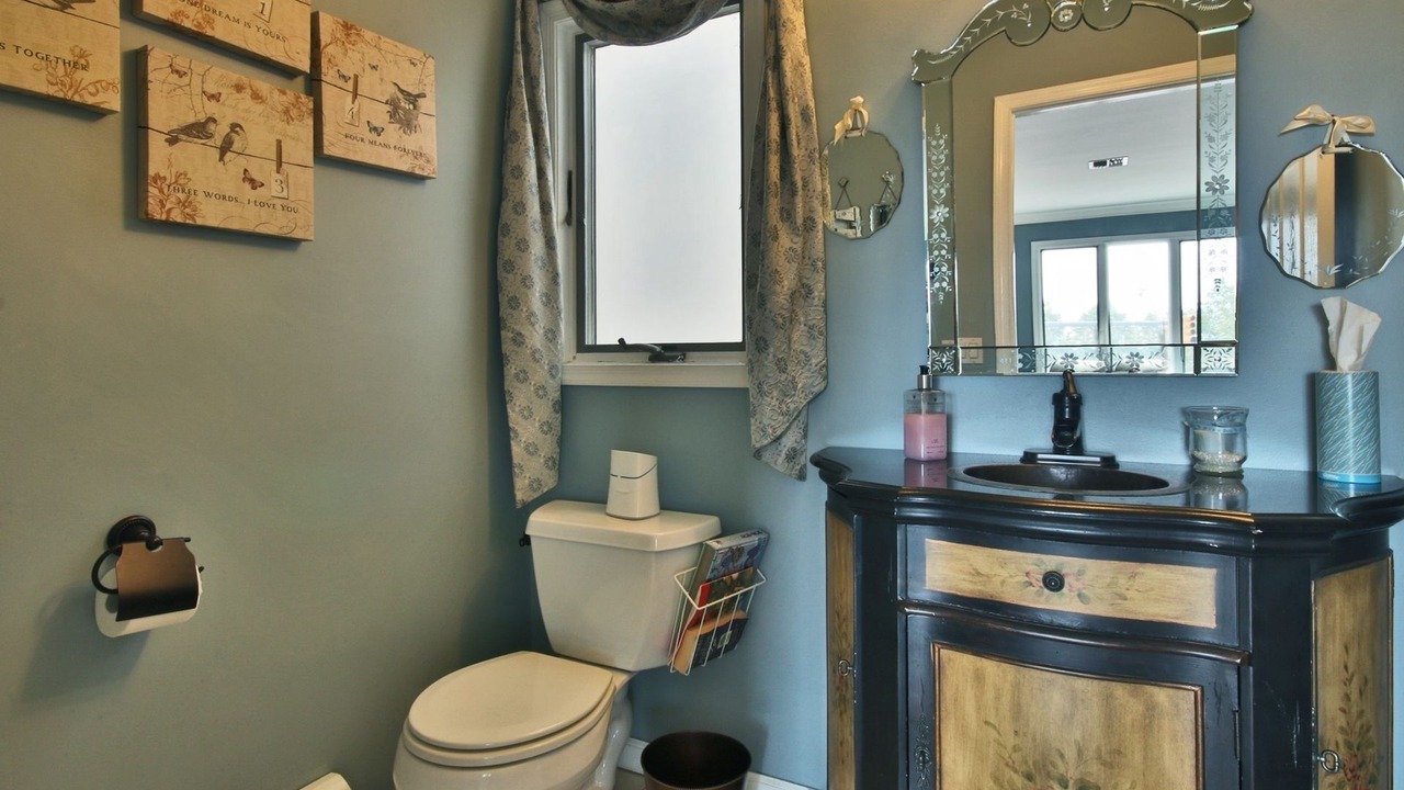 Photo of Bathroom in Guttenberg