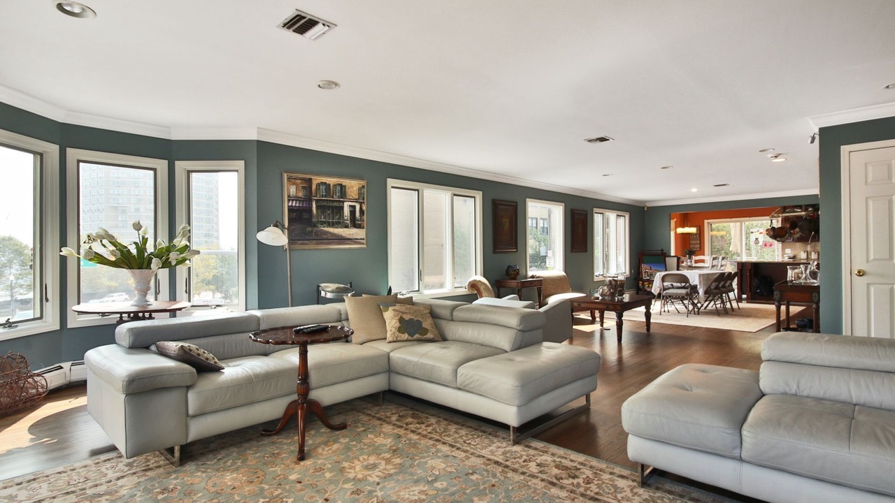 Photo of Livingroom in Guttenberg