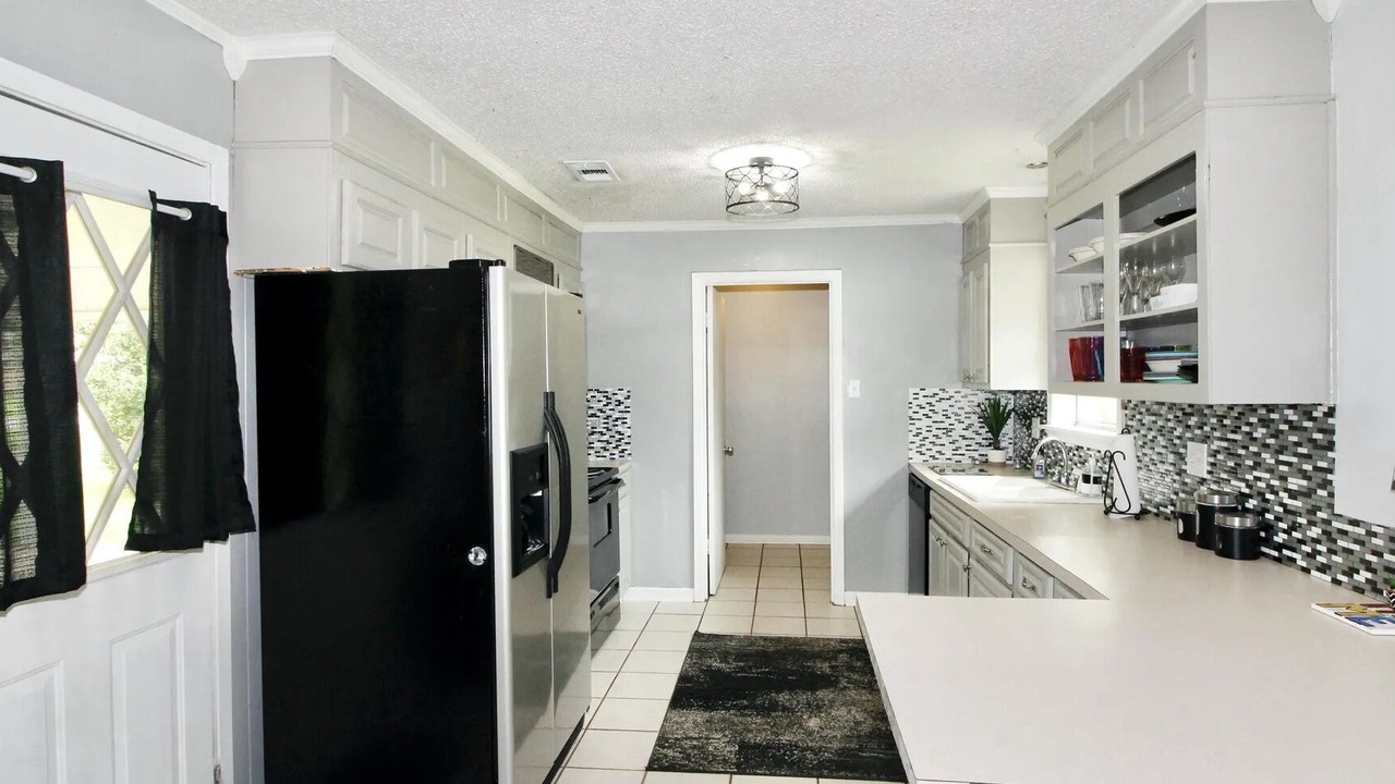 Photo of Kitchen in Claiborne