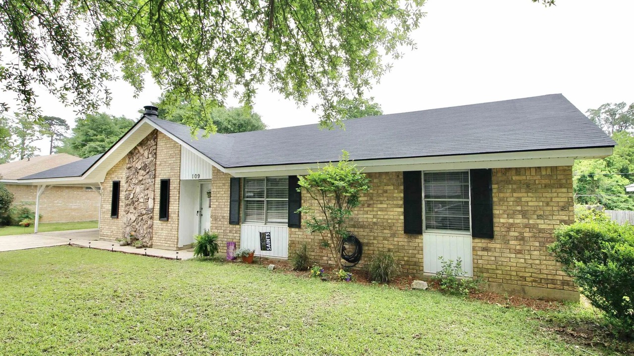 Photo of Outdoor in Claiborne