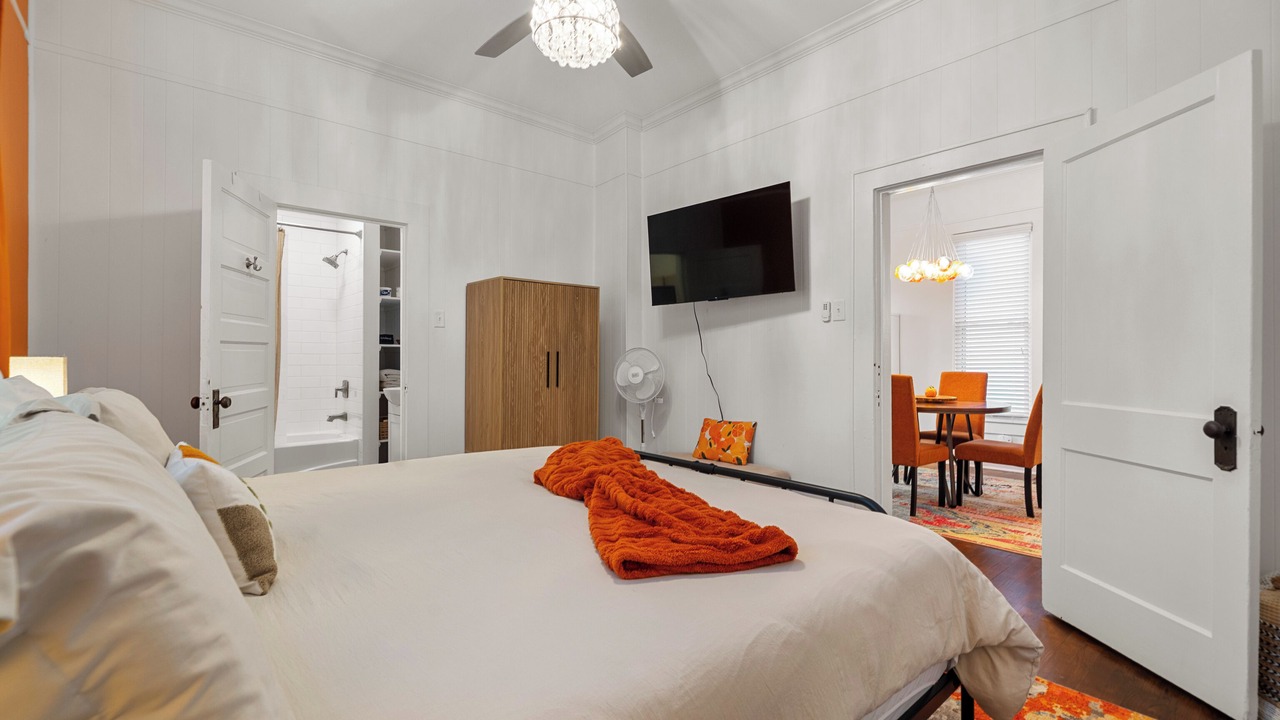 Photo of Bedroom in Hot Springs