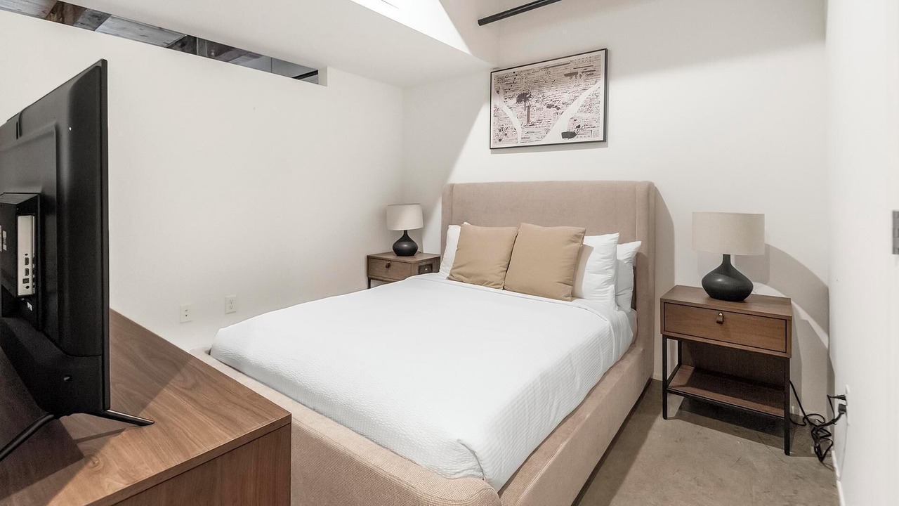 Photo of Bedroom in Downtown Memphis