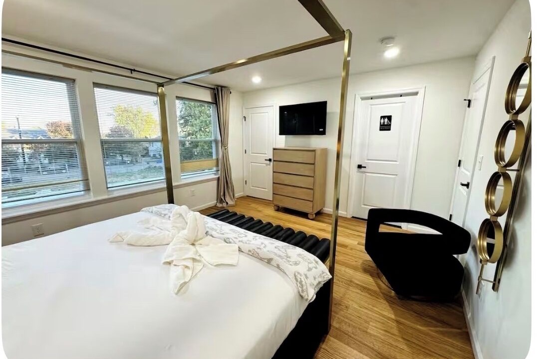 Photo of Bedroom in Newark