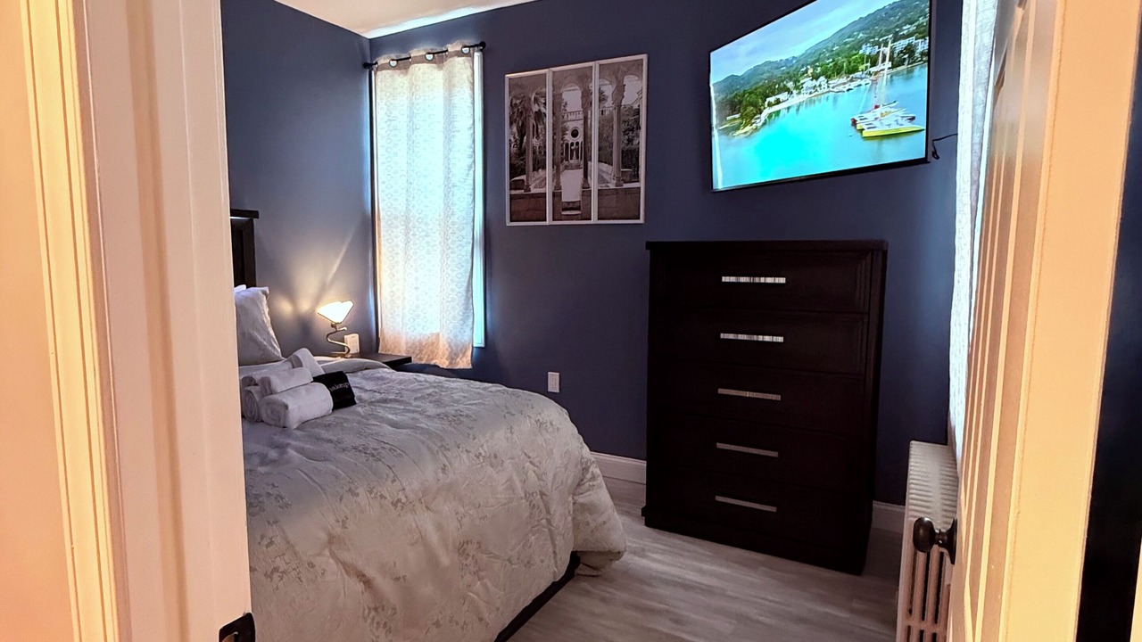 Photo of Bedroom in Union City