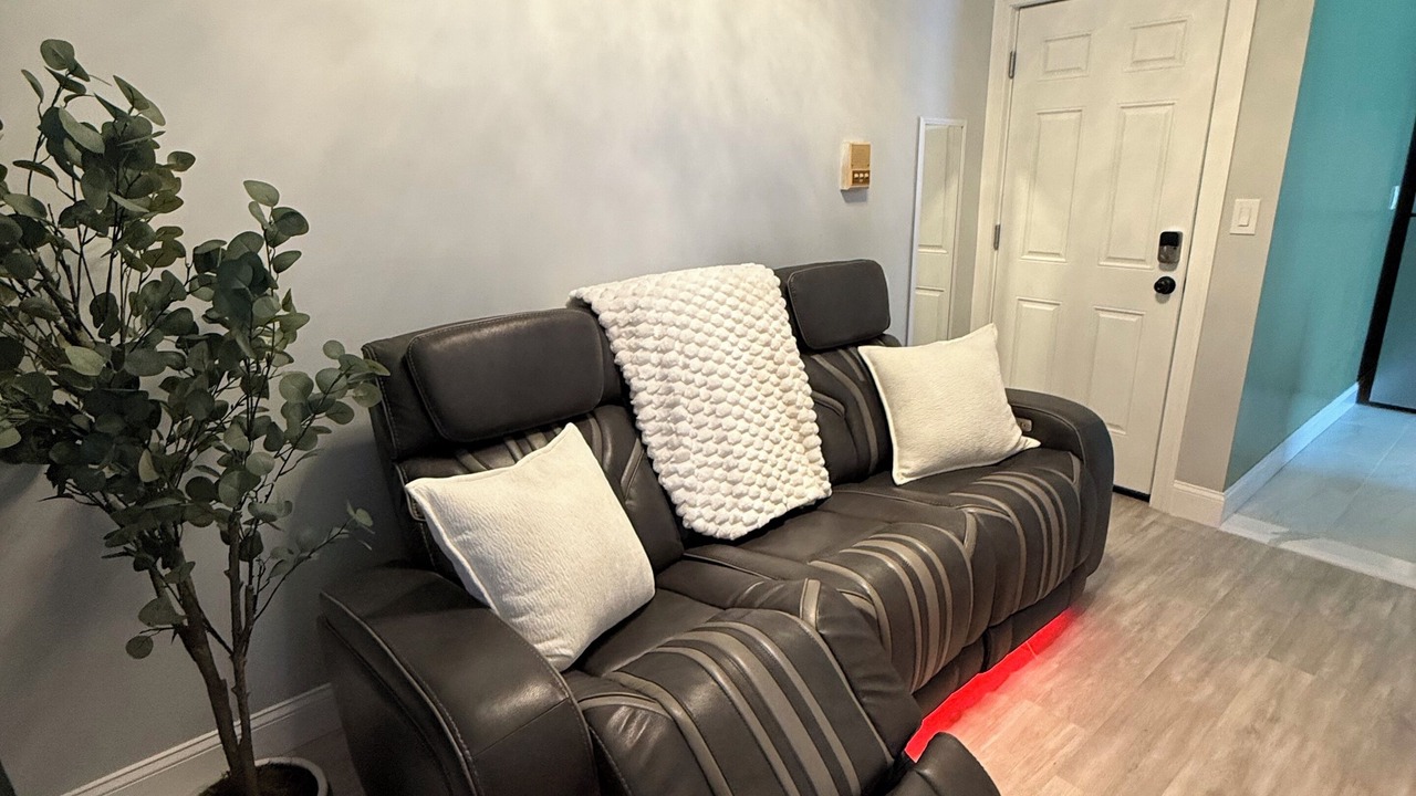 Photo of Livingroom in Union City