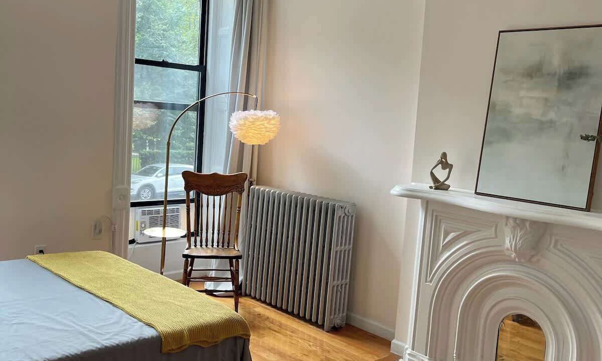 Photo of Bedroom in Bedford-Stuyvesant
