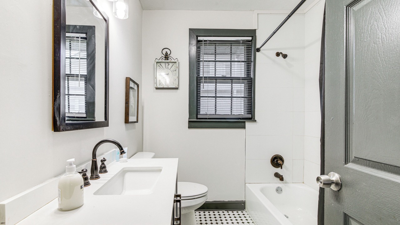Photo of Bathroom in Vollintine-Evergreen