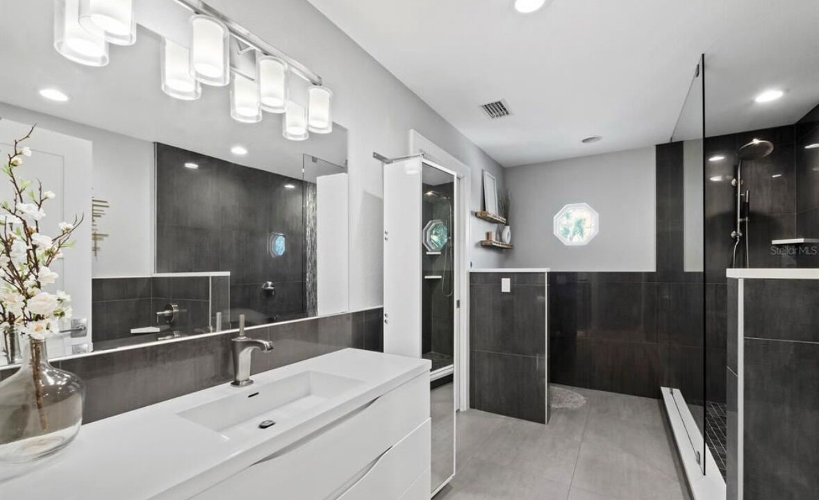Photo of Bathroom in Southgate