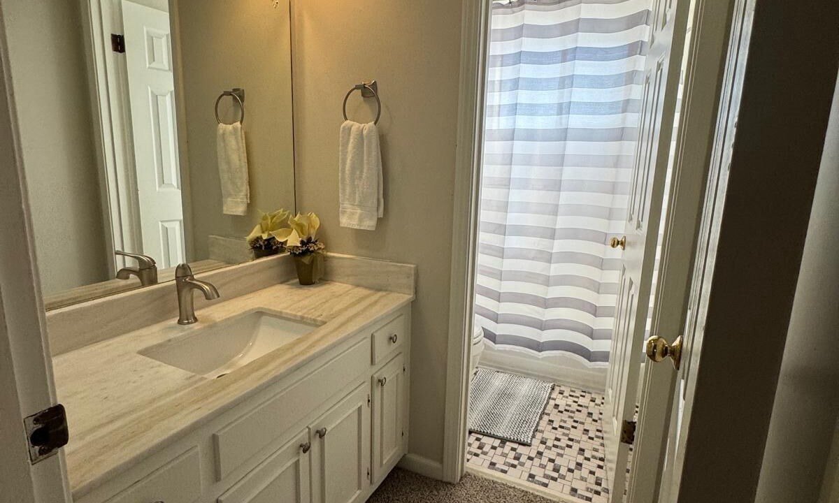 Photo of Bathroom in Cordova