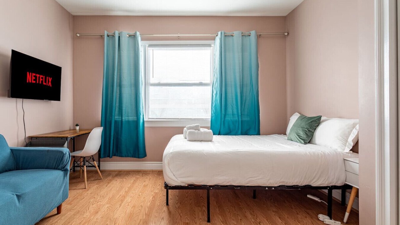 Photo of Bedroom in Hackensack River Waterfront