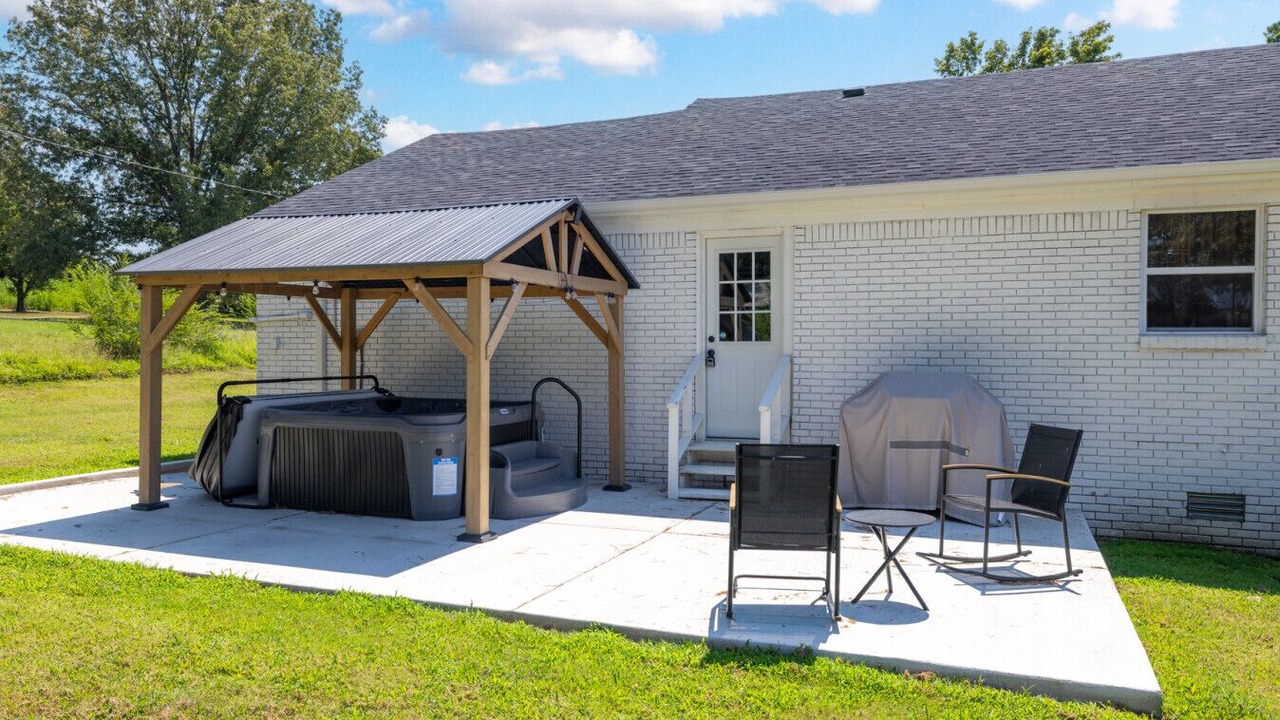 Photo of Outdoor in Covington