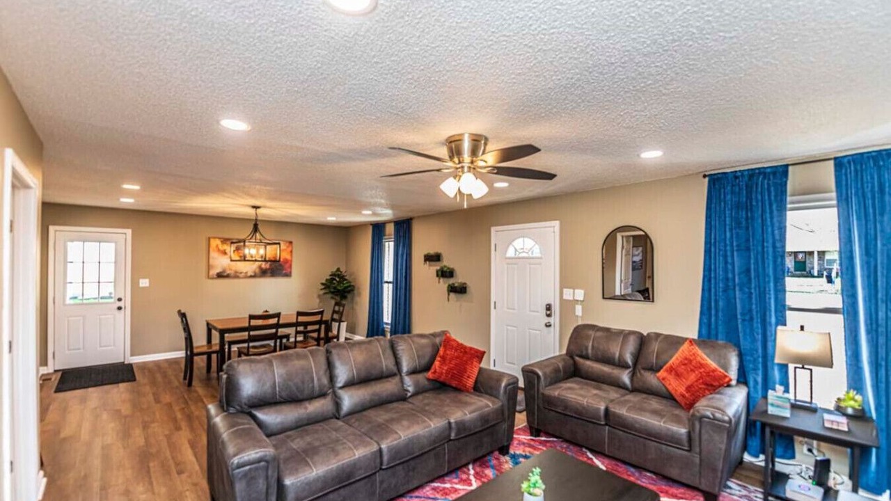 Photo of Livingroom in Covington