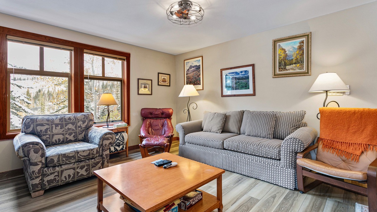 Photo of Livingroom in Salt Lake Mountain Resorts