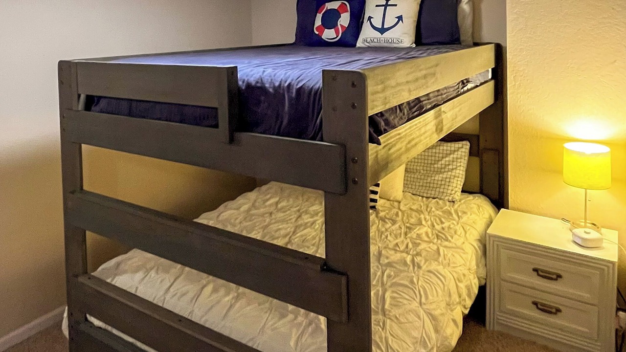 Photo of Bedroom in Village of Four Seasons