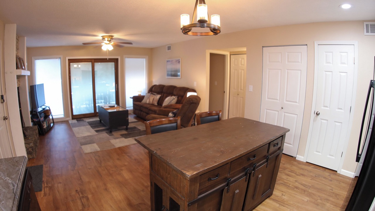 Photo of Livingroom in Village of Four Seasons