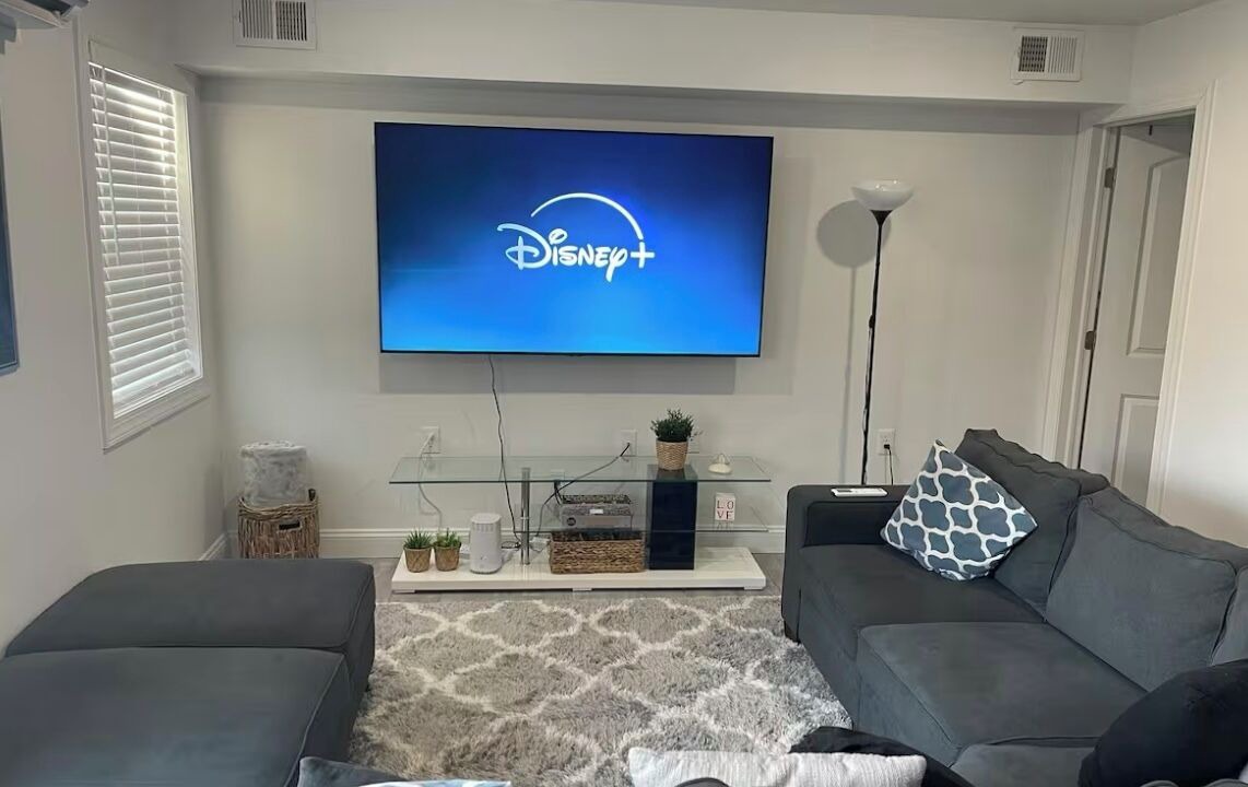 Photo of Livingroom in Elizabeth